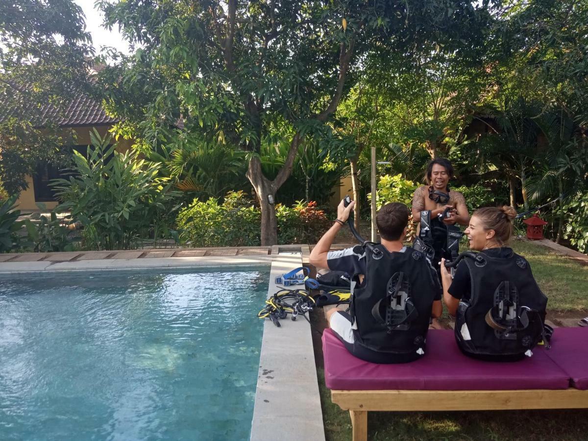 Mango Moon Hotell Pemuteran Exteriör bild